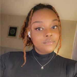 Meet your Posher, Lulu